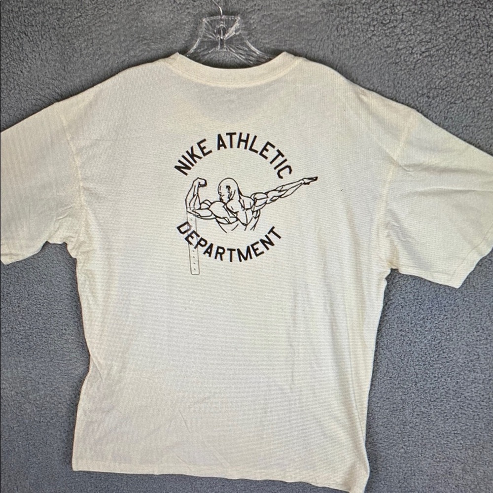 Nike Men's Cream Short Sleeve Graphic Tee